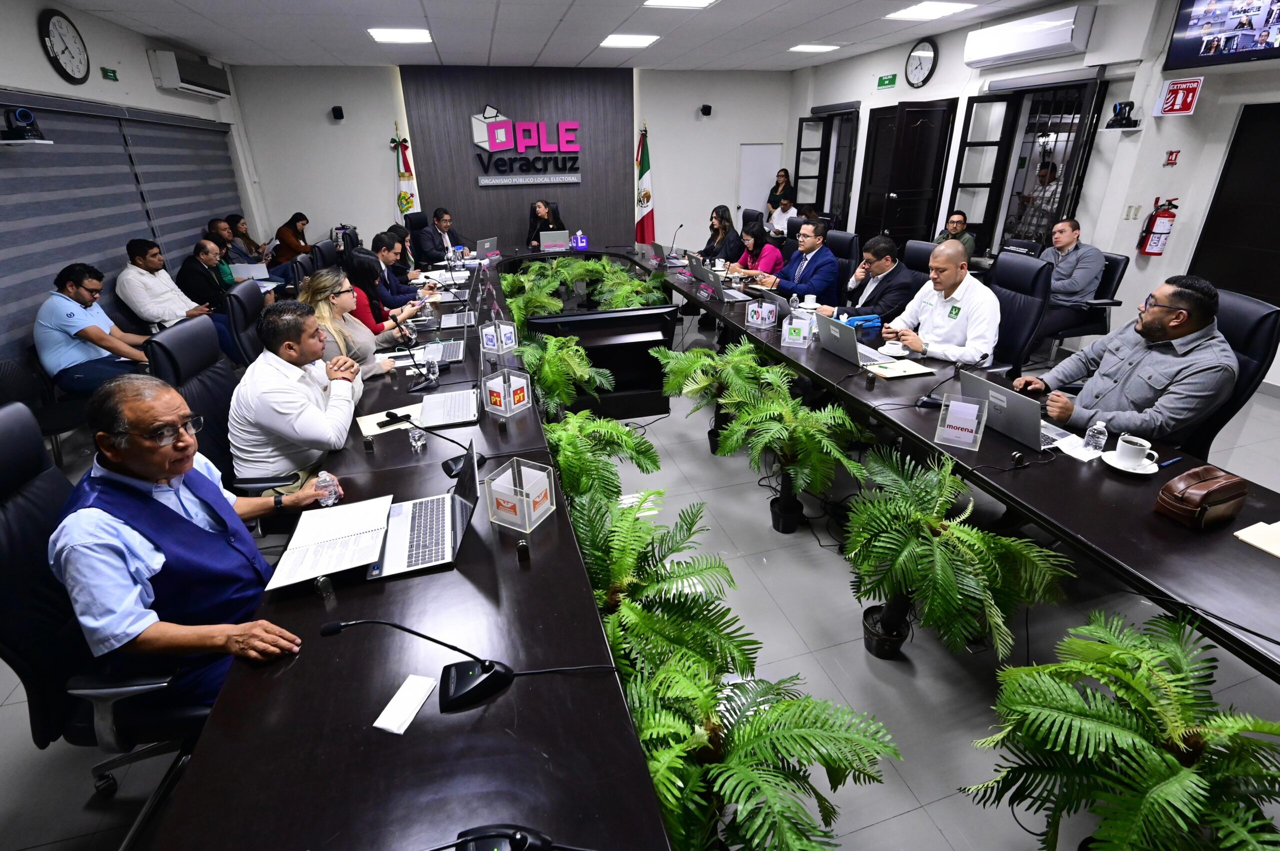Consejo General del OPLE Veracruz aprueba plan y calendario integral para el Proceso Electoral Local Extraordinario 2026